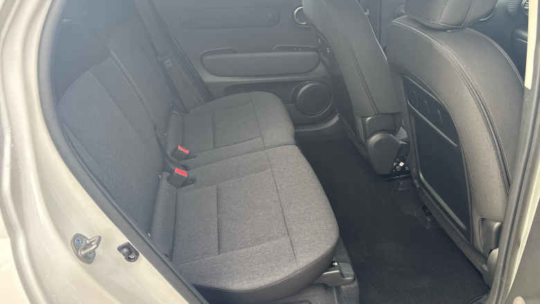 Hyundai INSTER 85kW 02 49kWh 5dr Auto Electric Hatchback